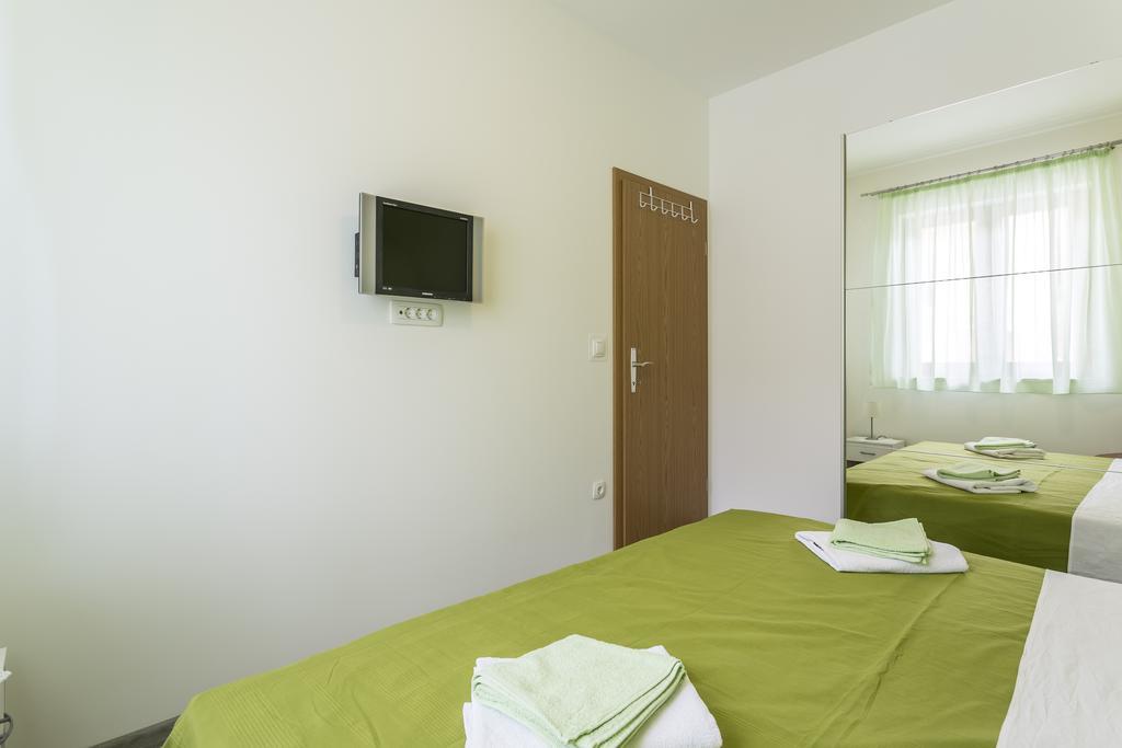 Sky Apartments Подстрана Экстерьер фото