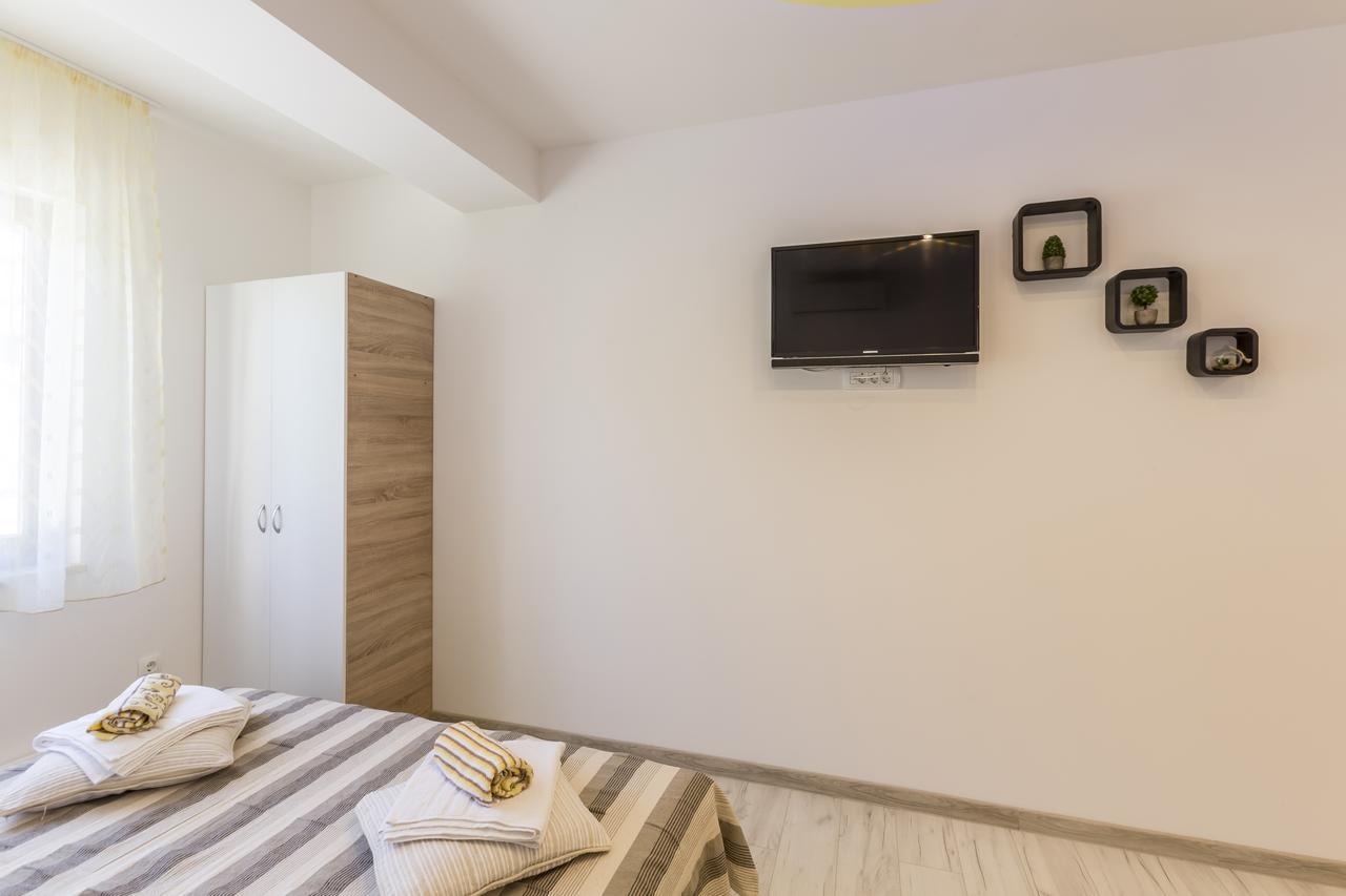 Sky Apartments Подстрана Экстерьер фото