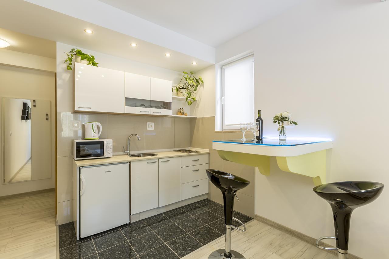Sky Apartments Подстрана Экстерьер фото